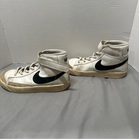 Nike BLAZER MID' 77 (PS) Sneakers Youth Kid's Sz 2Y White Black Shoes DA4087-100 - Picture 4 of 8